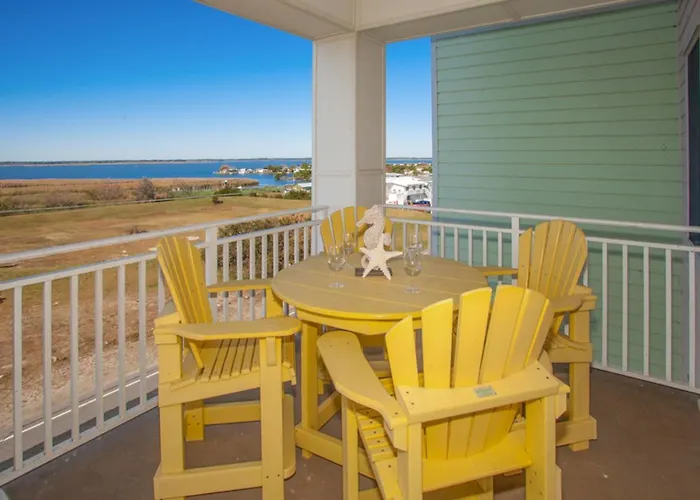 The Sanctuary - Beach Escape 328B Virginia Beach