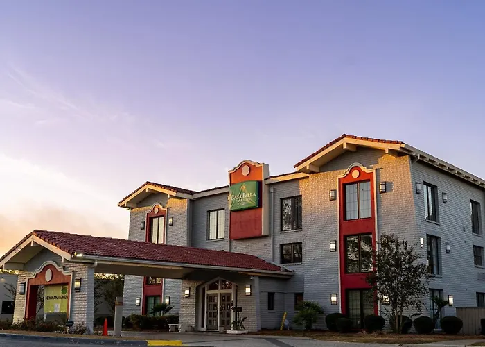 Casa Bella Inn & Suites Extended Stay Tallahassee