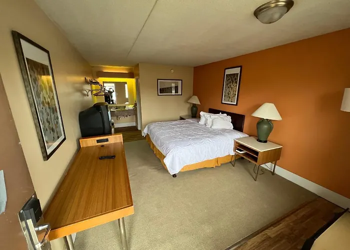 Hilltop Inn Pittsburgh Crafton