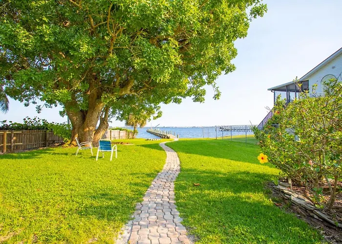 New Bayfront Home 1/1 Port Charlotte