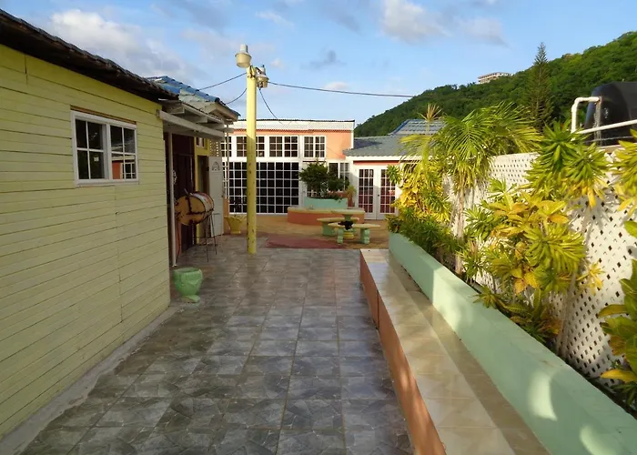 Tropical Court Resort Near Montego Bay Airport