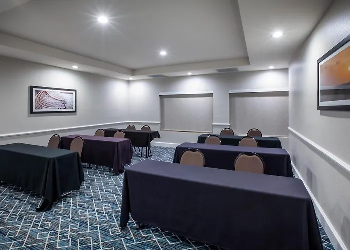 La Quinta By Wyndham Lubbock North Hotel