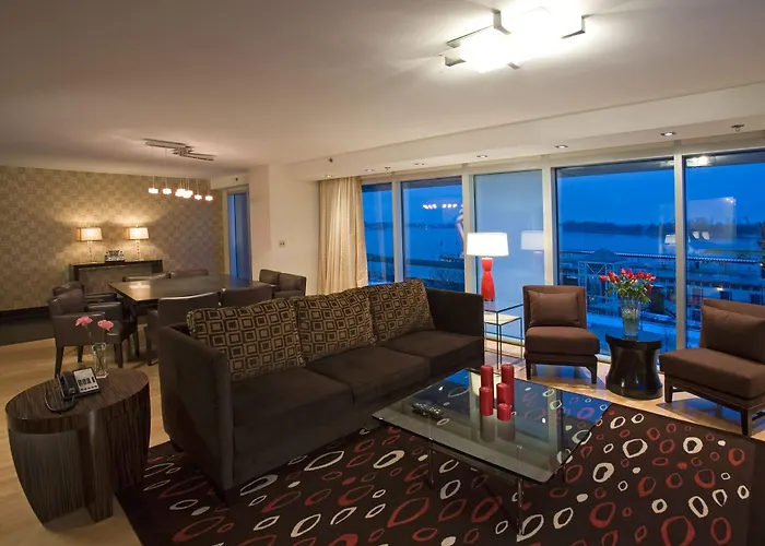 Le Merigot At Tropicana Evansville
