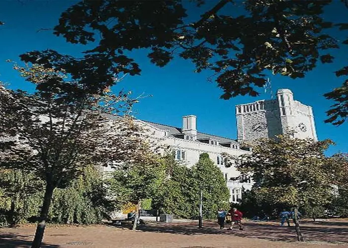 Guelph Hotels