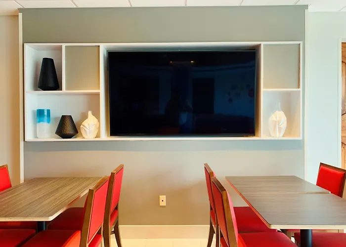 Holiday Inn Express & Suites - Middletown By Ihg