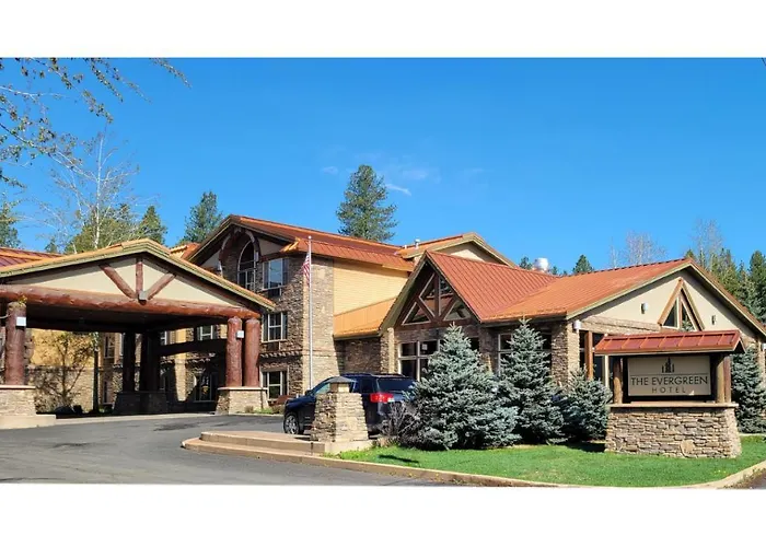 The Evergreen Hotel McCall
