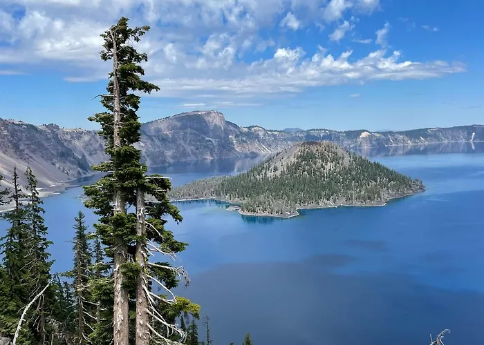 Crater Lake Gateway - Hwy 140 Klamath Falls