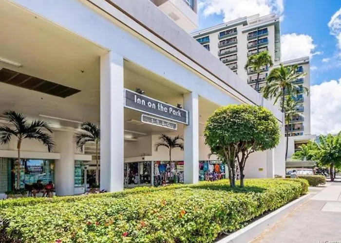 Soothing Hawaii Condo - 18F Honolulu