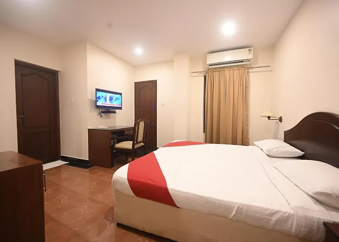 Chengannur Hotels