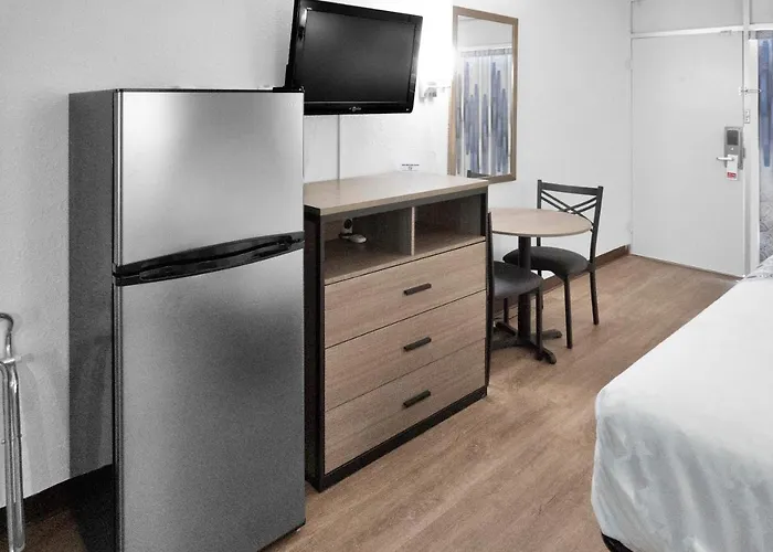 Econo Lodge Carlsbad