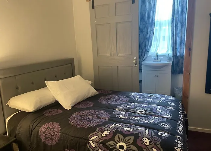 Luxury Suites Boutique Hotel And Lounge Olean