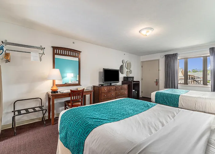Howard Johnson By Wyndham Traverse City