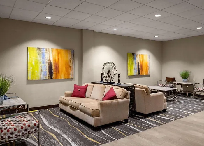 Americinn By Wyndham Rochester Near Mayo Clinic