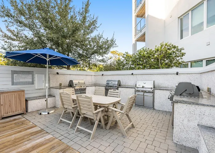 Paradise Palms - The Pointe 336 Rosemary Beach