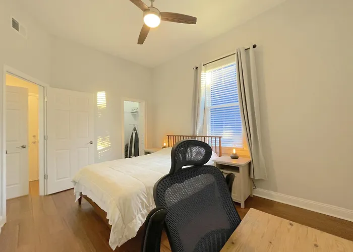 Lovely Guesthouse In The Up-And-Coming Springfield Jacksonville