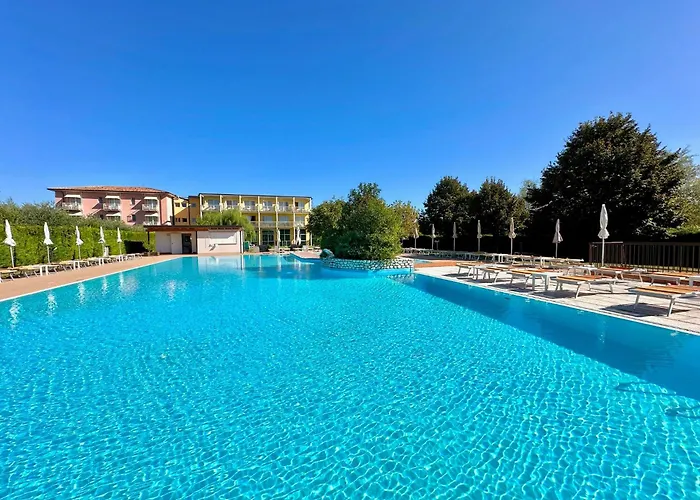 Lazise Hotels