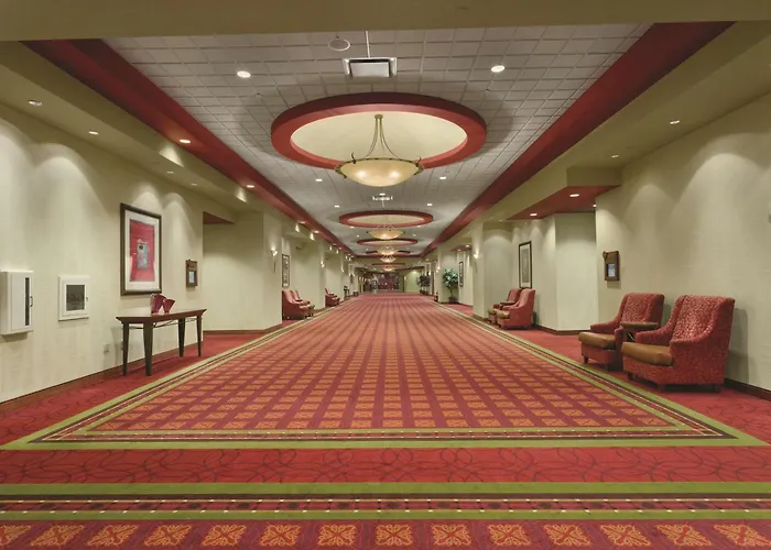 Embassy Suites Murfreesboro - Hotel & Conference Center