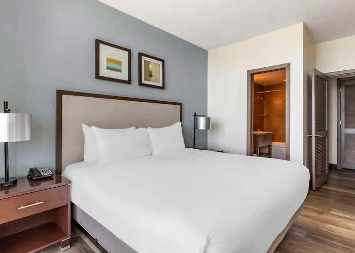 Virginia Beach Hotels