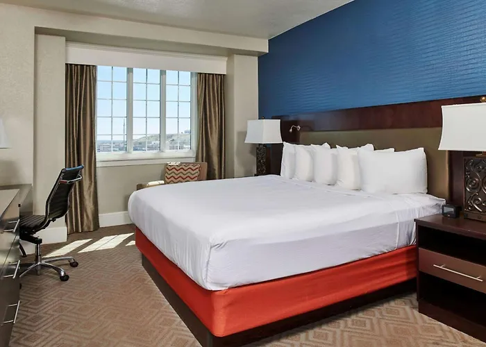 Hotel Alex Johnson Rapid City, Curio Collection By Hilton