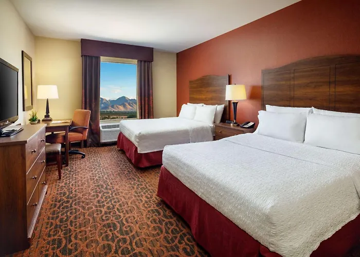 Hampton Inn & Suites Scottsdale At Talking Stick