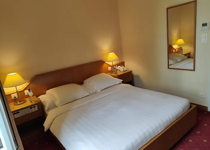 Lausanne Hotels