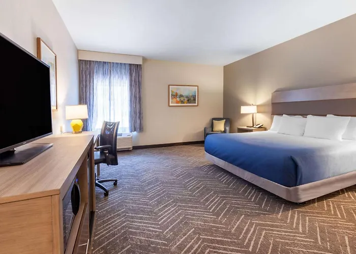 La Quinta Inn & Suites By Wyndham Middletown-Goshen