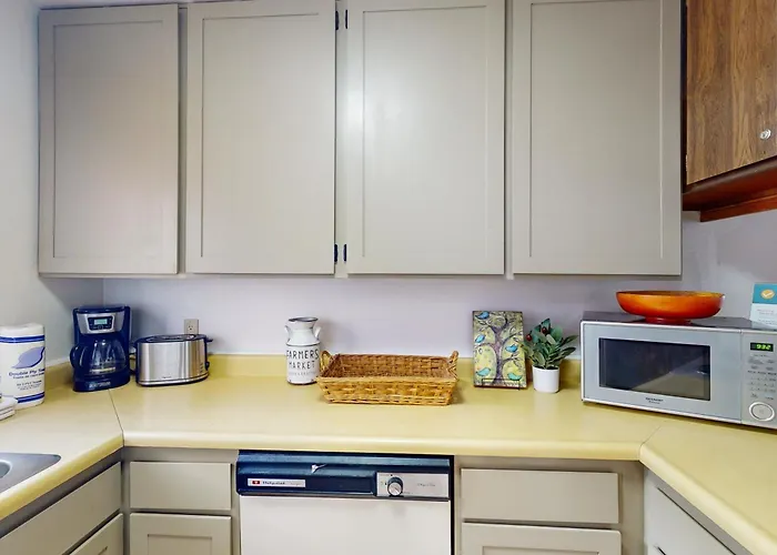 Shaver Haven Condominium