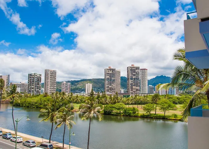 Oahu Hotels
