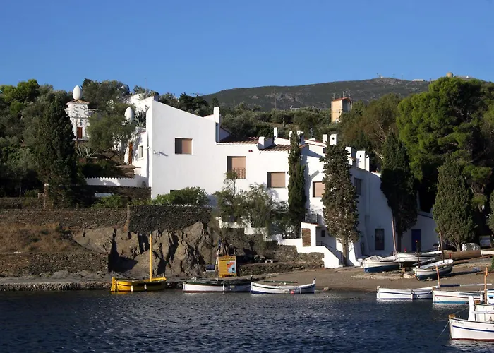 Cadaques Hotels