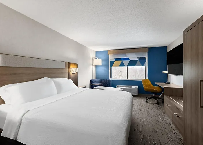Holiday Inn Express Grove City - Premium Outlet Mall By Ihg