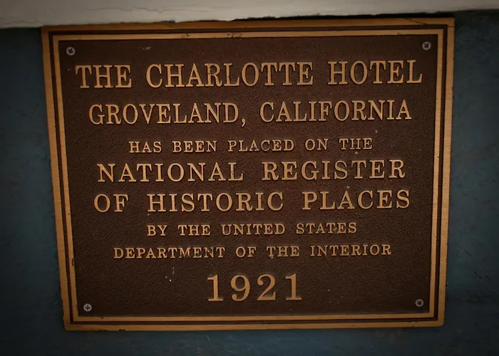 Hotel Charlotte Groveland
