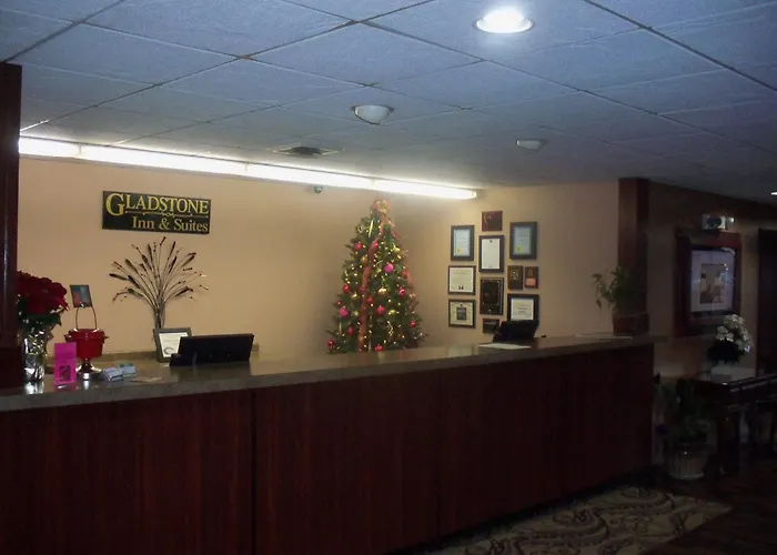 Gladstone Inn And Suites Jamestown