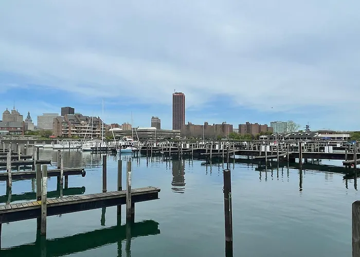 Buffalo'S River Den