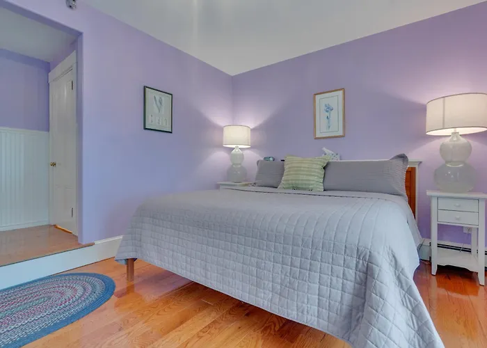 James Place Inn Bed And Breakfast Freeport