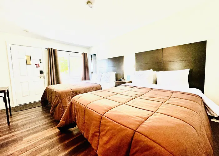 Blue Spruce Motel Plymouth