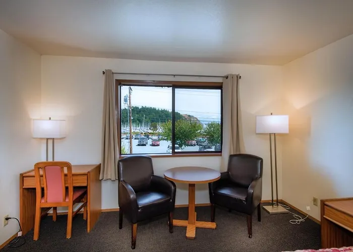Cap Sante Inn Anacortes