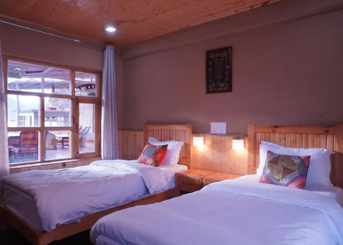 Kaza Hotels