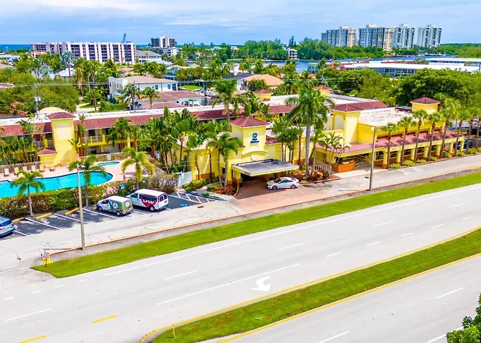 Oasis Boca Raton Hotel