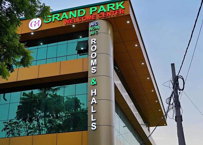 Angamali Hotels