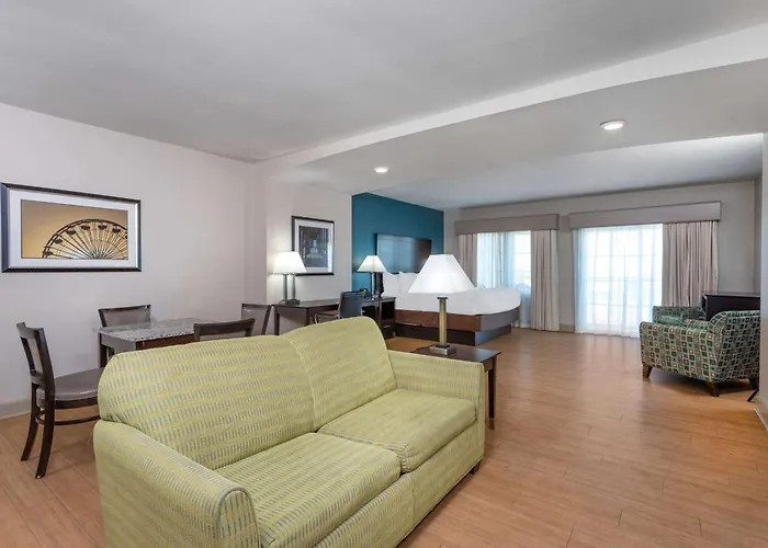 La Quinta By Wyndham Ocean City