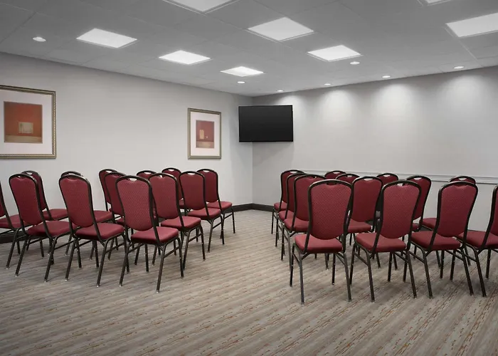 Hampton Inn & Suites-Knoxville/North I-75