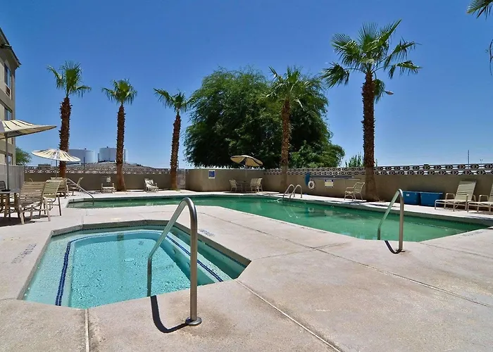 Quality Inn & Suites Yuma