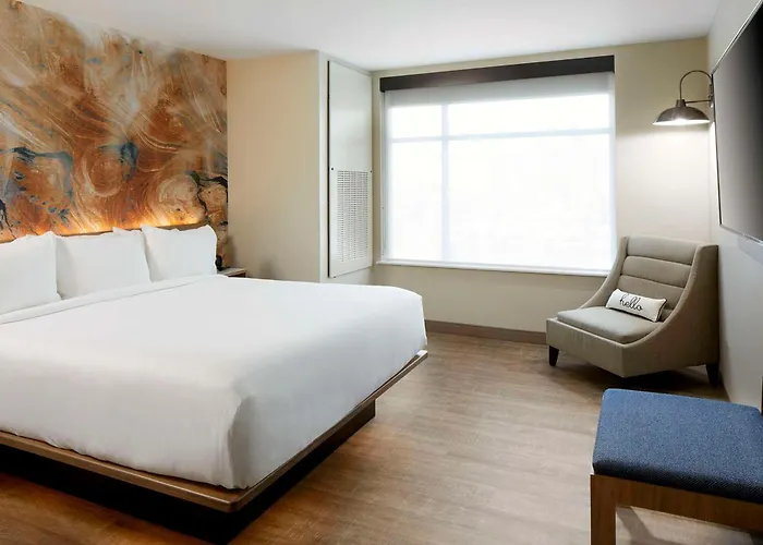 Cambria Hotel Phoenix Chandler - Fashion Center