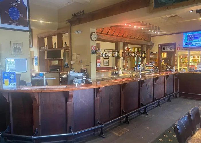 Culcairn Hotels