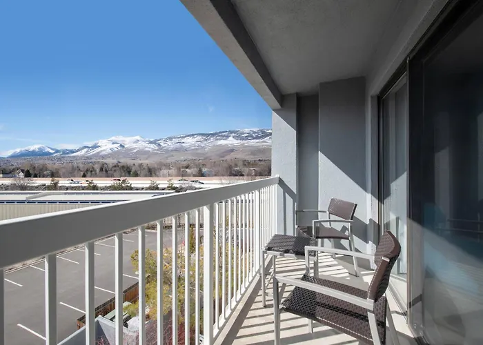 Courtyard By Marriott Reno Hotel