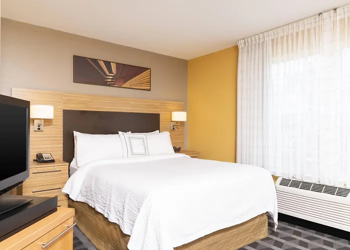 Towneplace Suites By Marriott East Lansing
