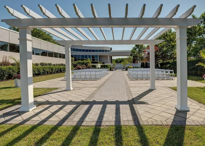 Sheraton Eatontown Hotel