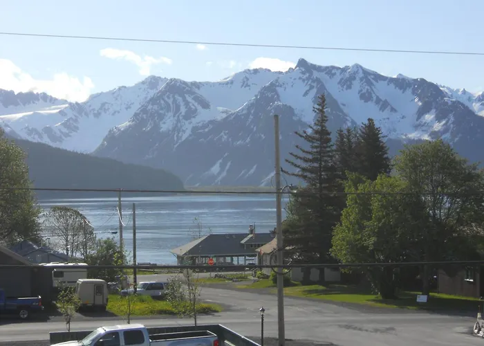 A Swan Nest Inn Seward