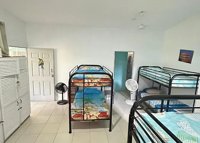 Manuel Antonio Hotels