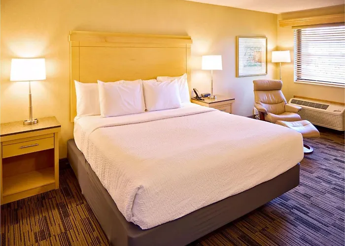 Livinn Hotel Cincinnati North/ Sharonville